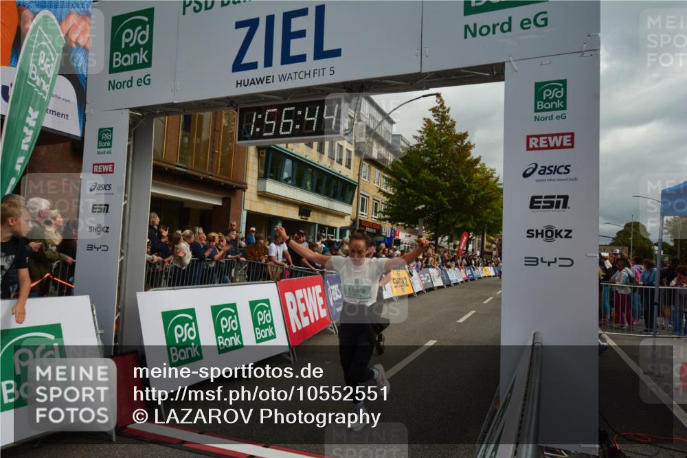 20.09.2026 - PSD Bank Halbmarathon LAZAROV Photography http://msf.ph/oto/10552551 20.09.2026 11:56:43 Ziel 1482, 1554, 1747, 1760, 1903, 2022, 2416, 2418, 3365, 3822, 4097, 4252, 4374, 4734 meine-sportfotos.de
