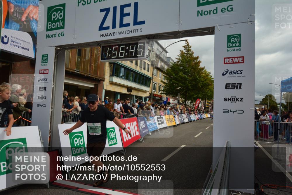 20.09.2026 - PSD Bank Halbmarathon LAZAROV Photography http://msf.ph/oto/10552553 20.09.2026 11:56:44 Ziel 1482, 1554, 1747, 1760, 1903, 2022, 2416, 2418, 3365, 3822, 4097, 4252, 4374, 4734 meine-sportfotos.de