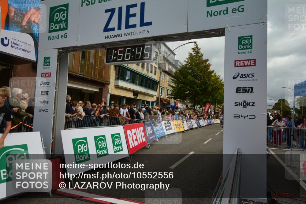 20.09.2026 - PSD Bank Halbmarathon LAZAROV Photography http://msf.ph/oto/10552556 20.09.2026 11:56:45 Ziel 1482, 1554, 1747, 1760, 1903, 2416, 2418, 3365, 3822, 4097, 4252, 4374, 4734 meine-sportfotos.de