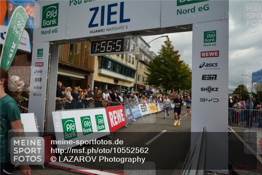 20.09.2026 - PSD Bank Halbmarathon LAZAROV Photography http://msf.ph/oto/10552562 20.09.2026 11:56:51 Ziel 1482, 1554, 1903, 2416, 3822, 3967, 4734 meine-sportfotos.de