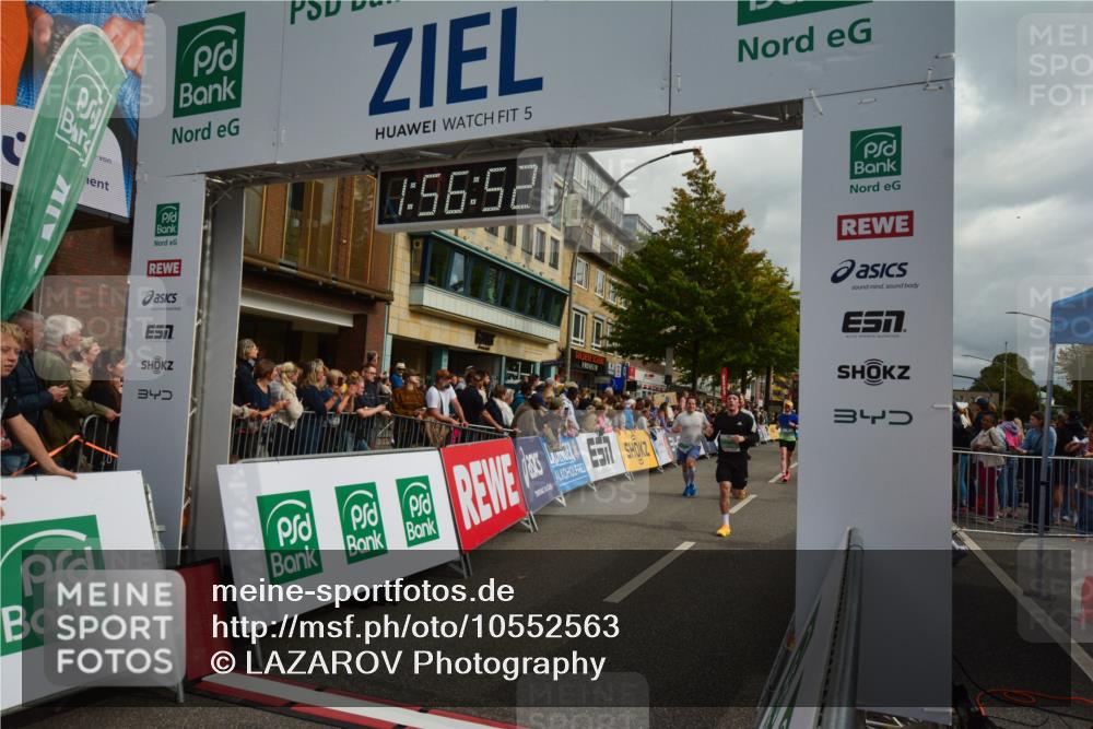 20.09.2026 - PSD Bank Halbmarathon LAZAROV Photography http://msf.ph/oto/10552563 20.09.2026 11:56:51 Ziel 1482, 1554, 1903, 2416, 3822, 3967, 4734 meine-sportfotos.de