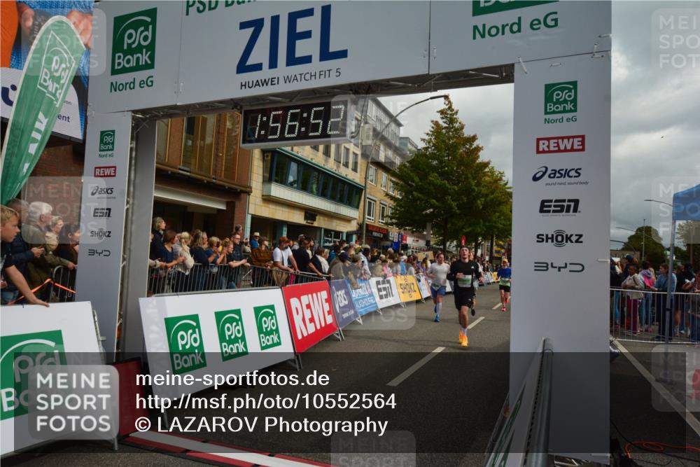 20.09.2026 - PSD Bank Halbmarathon LAZAROV Photography http://msf.ph/oto/10552564 20.09.2026 11:56:51 Ziel 1482, 1554, 1903, 2416, 3822, 3967, 4734 meine-sportfotos.de