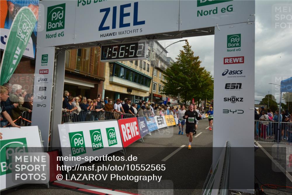 20.09.2026 - PSD Bank Halbmarathon LAZAROV Photography http://msf.ph/oto/10552565 20.09.2026 11:56:51 Ziel 1482, 1554, 1903, 2416, 3822, 3967, 4734 meine-sportfotos.de