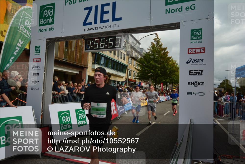 20.09.2026 - PSD Bank Halbmarathon LAZAROV Photography http://msf.ph/oto/10552567 20.09.2026 11:56:53 Ziel 1482, 1554, 1903, 2416, 3442, 3822, 3967, 4734 meine-sportfotos.de