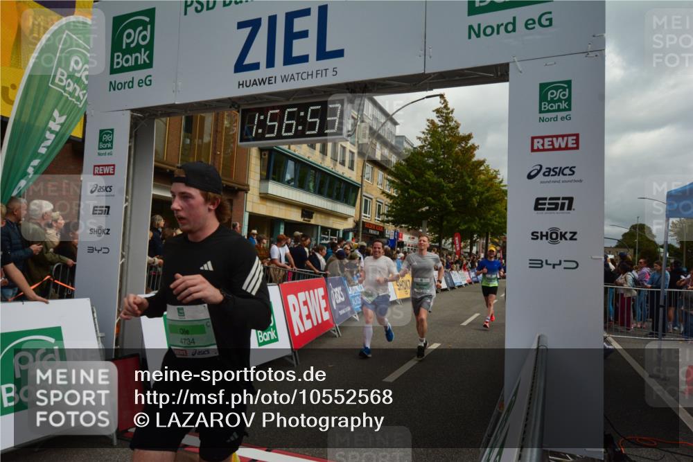 20.09.2026 - PSD Bank Halbmarathon LAZAROV Photography http://msf.ph/oto/10552568 20.09.2026 11:56:53 Ziel 1482, 1554, 1903, 2416, 3442, 3822, 3967, 4734 meine-sportfotos.de