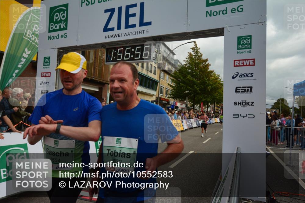 20.09.2026 - PSD Bank Halbmarathon LAZAROV Photography http://msf.ph/oto/10552583 20.09.2026 11:56:56 Ziel 1482, 1554, 1903, 2079, 2416, 3079, 3442, 3784, 3822, 3927, 3967, 4734, 4753 meine-sportfotos.de
