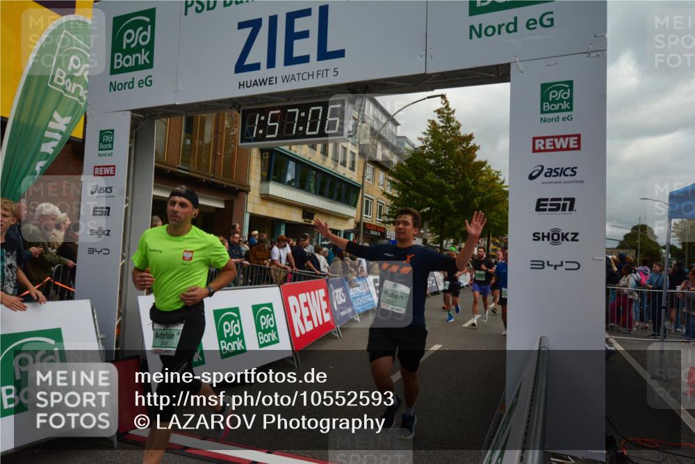 20.09.2026 - PSD Bank Halbmarathon LAZAROV Photography http://msf.ph/oto/10552593 20.09.2026 11:57:05 Ziel 1249, 1685, 1700, 1986, 2079, 2104, 2354, 3079, 3442, 3784, 3927, 3967, 4302, 4464, 4671, 4752, 4753 meine-sportfotos.de