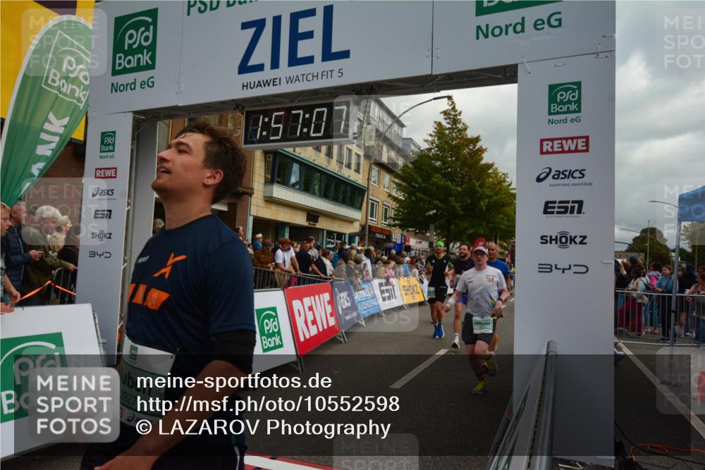 20.09.2026 - PSD Bank Halbmarathon LAZAROV Photography http://msf.ph/oto/10552598 20.09.2026 11:57:06 Ziel 1249, 1685, 1700, 1986, 2079, 2104, 2354, 3079, 3442, 3784, 3927, 4302, 4464, 4671, 4752, 4753 meine-sportfotos.de