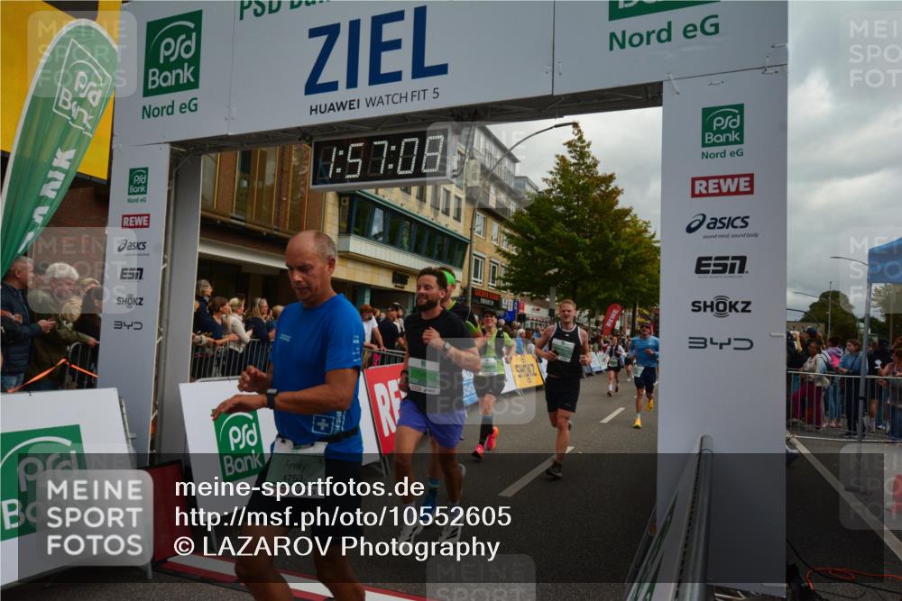 20.09.2026 - PSD Bank Halbmarathon LAZAROV Photography http://msf.ph/oto/10552605 20.09.2026 11:57:08 Ziel 1249, 1263, 1685, 1700, 1986, 2079, 2104, 2354, 3079, 3442, 3640, 3784, 3927, 4302, 4464, 4671, 4752, 4753 meine-sportfotos.de