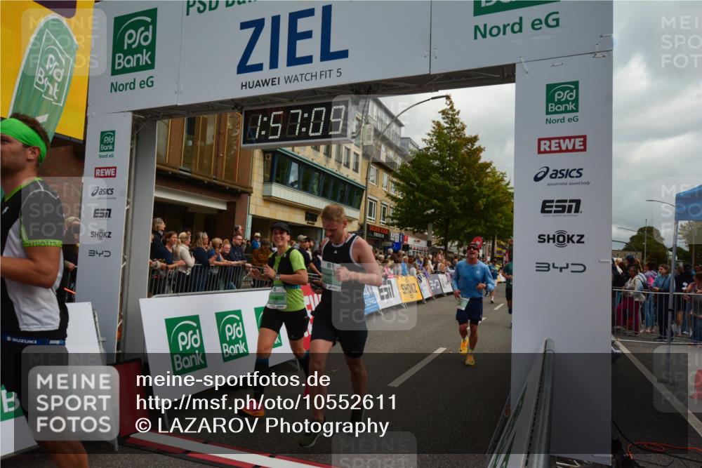 20.09.2026 - PSD Bank Halbmarathon LAZAROV Photography http://msf.ph/oto/10552611 20.09.2026 11:57:09 Ziel 1249, 1263, 1685, 1700, 1986, 2079, 2104, 2354, 2421, 2480, 3079, 3442, 3640, 3784, 3927, 4302, 4464, 4671, 4752, 4753 meine-sportfotos.de