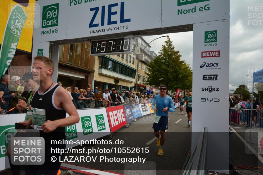 20.09.2026 - PSD Bank Halbmarathon LAZAROV Photography http://msf.ph/oto/10552615 20.09.2026 11:57:09 Ziel 1249, 1263, 1685, 1700, 1986, 2079, 2104, 2354, 2421, 2480, 3079, 3442, 3640, 3784, 3927, 4302, 4464, 4671, 4752, 4753 meine-sportfotos.de