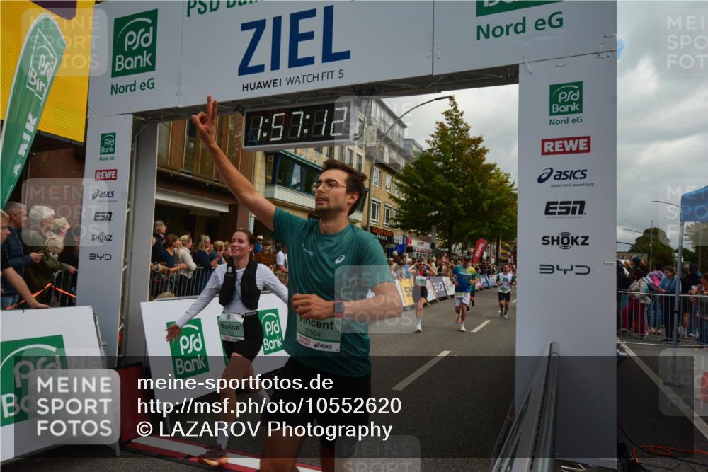20.09.2026 - PSD Bank Halbmarathon LAZAROV Photography http://msf.ph/oto/10552620 20.09.2026 11:57:12 Ziel 1249, 1263, 1685, 1700, 1986, 2079, 2104, 2354, 2421, 2480, 3079, 3640, 3784, 3927, 4302, 4464, 4671, 4752, 4753 meine-sportfotos.de