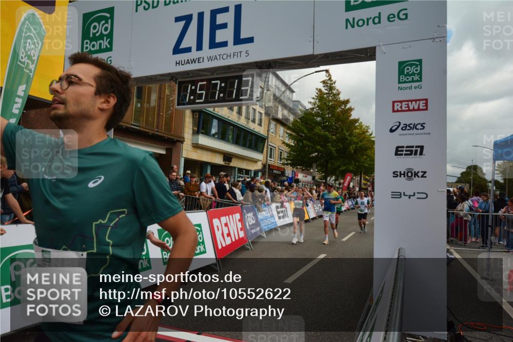 20.09.2026 - PSD Bank Halbmarathon LAZAROV Photography http://msf.ph/oto/10552622 20.09.2026 11:57:12 Ziel 1249, 1263, 1685, 1700, 1986, 2079, 2104, 2354, 2421, 2480, 3079, 3640, 3784, 3927, 4302, 4464, 4671, 4752, 4753 meine-sportfotos.de