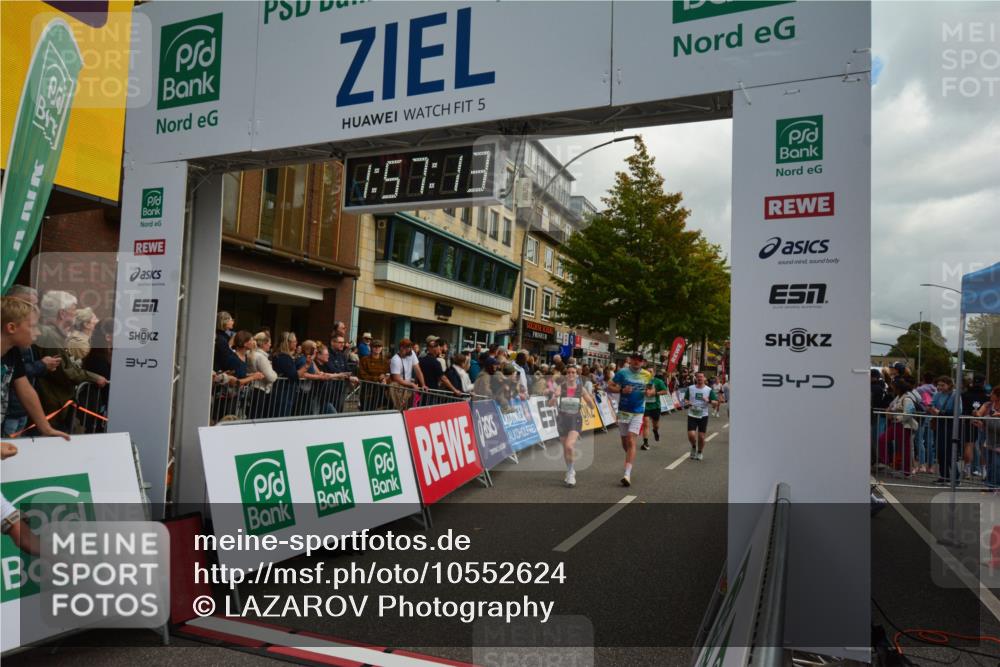 20.09.2026 - PSD Bank Halbmarathon LAZAROV Photography http://msf.ph/oto/10552624 20.09.2026 11:57:13 Ziel 1249, 1263, 1685, 1700, 1986, 2079, 2104, 2354, 2421, 2480, 3079, 3640, 3784, 4302, 4464, 4671, 4752, 4753 meine-sportfotos.de