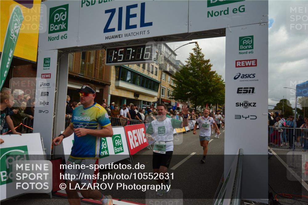 20.09.2026 - PSD Bank Halbmarathon LAZAROV Photography http://msf.ph/oto/10552631 20.09.2026 11:57:15 Ziel 1019, 1249, 1263, 1685, 1700, 1986, 2104, 2354, 2421, 2480, 3640, 3645, 4302, 4464, 4671, 4724, 4752 meine-sportfotos.de