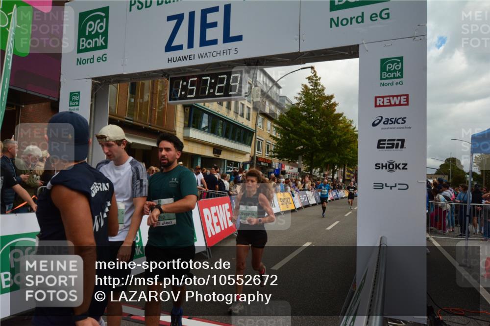 20.09.2026 - PSD Bank Halbmarathon LAZAROV Photography http://msf.ph/oto/10552672 20.09.2026 11:57:29 Ziel 1019, 1092, 1332, 1791, 3008, 3029, 3260, 3645, 4295, 4531, 4724 meine-sportfotos.de
