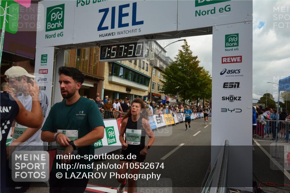 20.09.2026 - PSD Bank Halbmarathon LAZAROV Photography http://msf.ph/oto/10552674 20.09.2026 11:57:29 Ziel 1019, 1092, 1332, 1791, 3008, 3029, 3260, 3645, 4295, 4531, 4724 meine-sportfotos.de