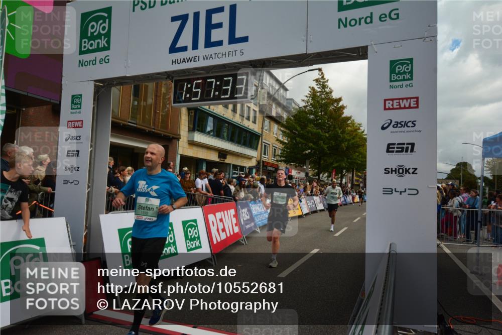 20.09.2026 - PSD Bank Halbmarathon LAZAROV Photography http://msf.ph/oto/10552681 20.09.2026 11:57:33 Ziel 1019, 1092, 1332, 1761, 1791, 2052, 2148, 3008, 3029, 3256, 3260, 4295, 4489, 4531 meine-sportfotos.de