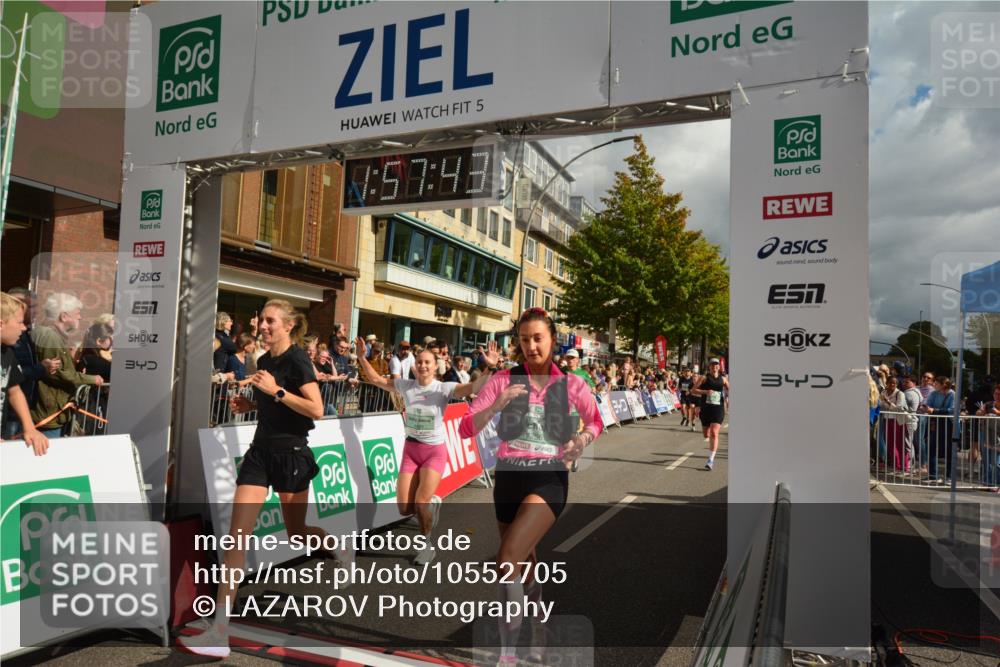 20.09.2026 - PSD Bank Halbmarathon LAZAROV Photography http://msf.ph/oto/10552705 20.09.2026 11:57:42 Ziel 1052, 1301, 1711, 1761, 2052, 2092, 2148, 2253, 2540, 2846, 3008, 3256, 3260, 3374, 3624, 3935, 4489 meine-sportfotos.de