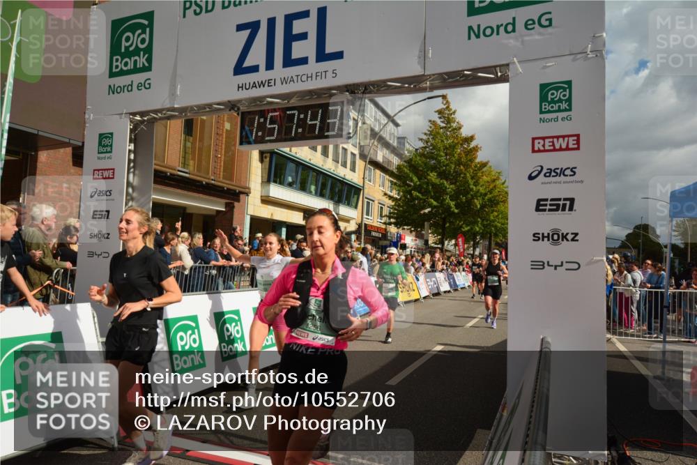 20.09.2026 - PSD Bank Halbmarathon LAZAROV Photography http://msf.ph/oto/10552706 20.09.2026 11:57:42 Ziel 1052, 1301, 1711, 1761, 2052, 2092, 2148, 2253, 2540, 2846, 3008, 3256, 3260, 3374, 3624, 3935, 4489 meine-sportfotos.de