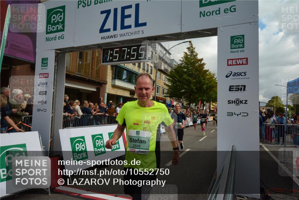 20.09.2026 - PSD Bank Halbmarathon LAZAROV Photography http://msf.ph/oto/10552750 20.09.2026 11:57:55 Ziel 2846, 1052, 1210, 1301, 1530, 1709, 1711, 2531, 2846, 2935, 3107, 3280, 3624, 3762, 3935, 3941, 4327, 4589, 4610 meine-sportfotos.de