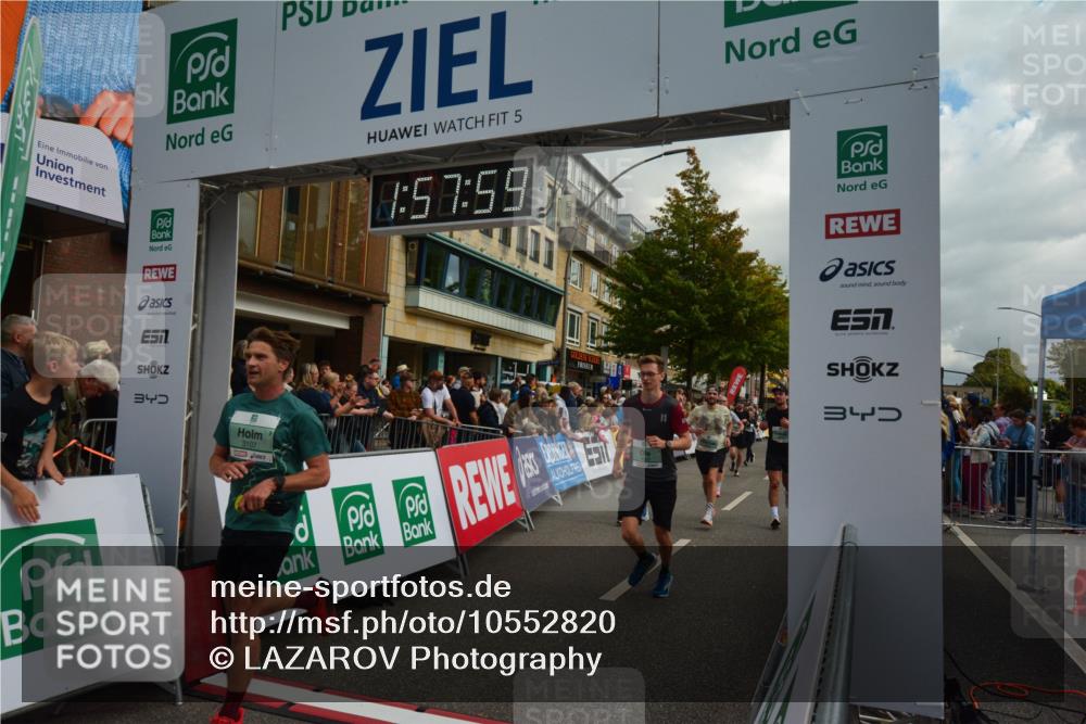 20.09.2026 - PSD Bank Halbmarathon LAZAROV Photography http://msf.ph/oto/10552820 20.09.2026 11:57:58 Ziel 1210, 1301, 1313, 1530, 1709, 1711, 2531, 2846, 2935, 3107, 3280, 3762, 3941, 4327, 4589, 4610 meine-sportfotos.de