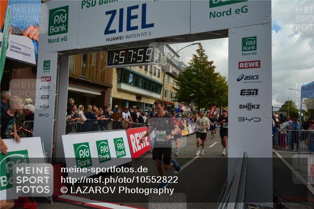 20.09.2026 - PSD Bank Halbmarathon LAZAROV Photography http://msf.ph/oto/10552822 20.09.2026 11:57:59 Ziel 1210, 1311, 1313, 1530, 1709, 1711, 2531, 2846, 2935, 3107, 3280, 3762, 3941, 4327, 4589, 4610 meine-sportfotos.de