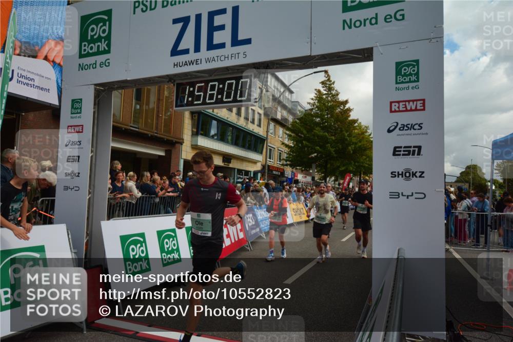 20.09.2026 - PSD Bank Halbmarathon LAZAROV Photography http://msf.ph/oto/10552823 20.09.2026 11:57:59 Ziel 1210, 1311, 1313, 1530, 1709, 1711, 2531, 2846, 2935, 3107, 3280, 3762, 3941, 4327, 4589, 4610 meine-sportfotos.de