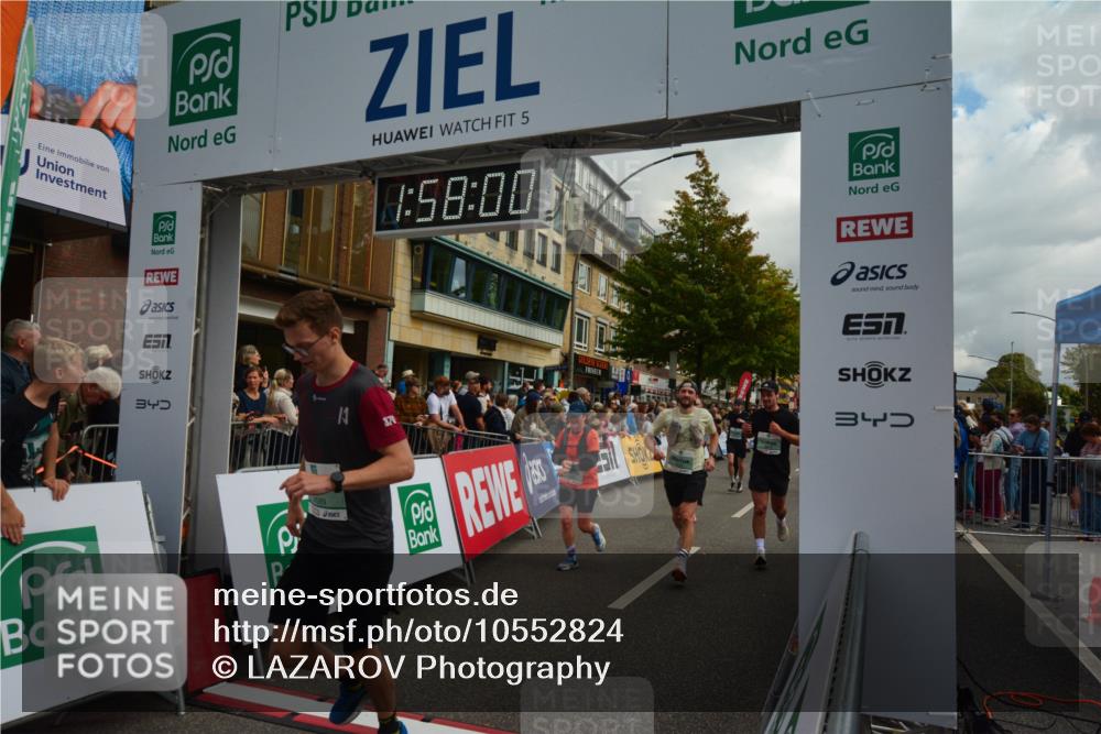 20.09.2026 - PSD Bank Halbmarathon LAZAROV Photography http://msf.ph/oto/10552824 20.09.2026 11:57:59 Ziel 1210, 1311, 1313, 1530, 1709, 1711, 2531, 2846, 2935, 3107, 3280, 3762, 3941, 4327, 4589, 4610 meine-sportfotos.de