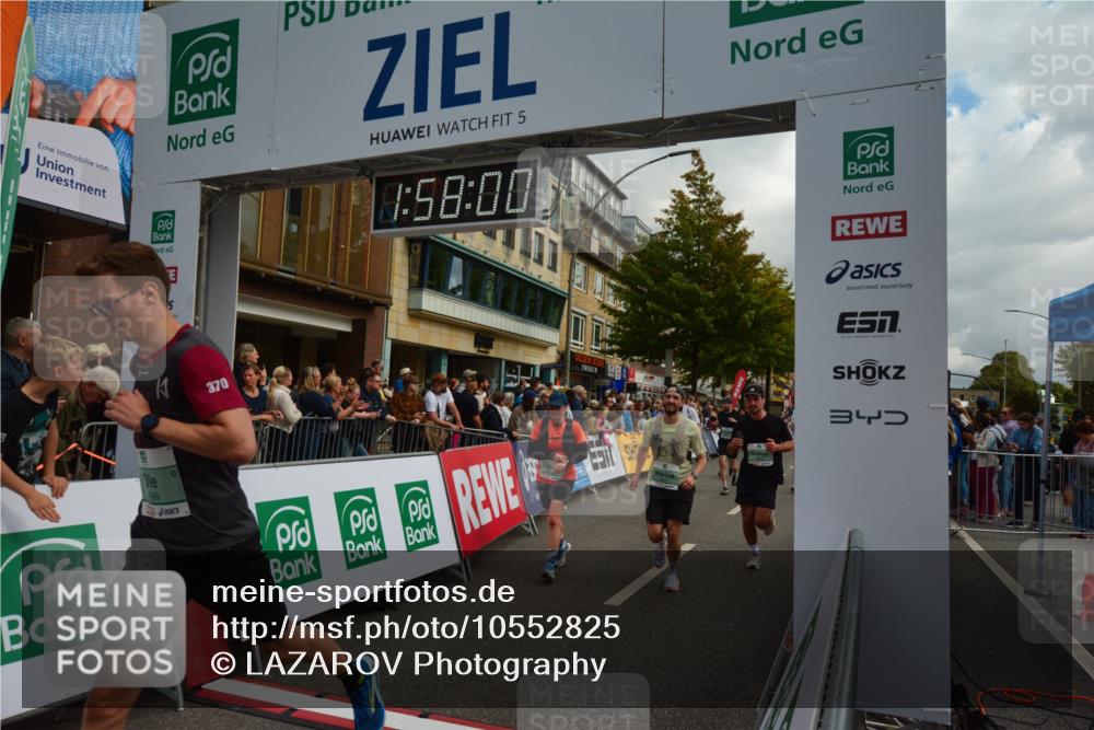 20.09.2026 - PSD Bank Halbmarathon LAZAROV Photography http://msf.ph/oto/10552825 20.09.2026 11:57:59 Ziel 1210, 1311, 1313, 1530, 1709, 1711, 2531, 2846, 2935, 3107, 3280, 3762, 3941, 4327, 4589, 4610 meine-sportfotos.de