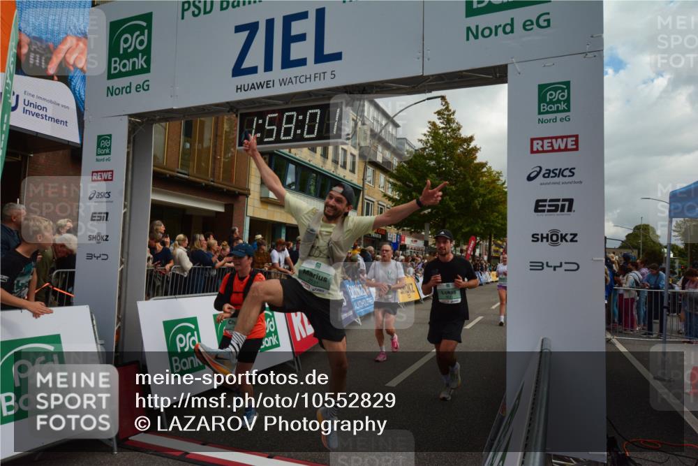 20.09.2026 - PSD Bank Halbmarathon LAZAROV Photography http://msf.ph/oto/10552829 20.09.2026 11:58:00 Ziel 1140, 1210, 1311, 1313, 1530, 1592, 1709, 2531, 2846, 2935, 3107, 3280, 3762, 3941, 4327, 4589, 4610 meine-sportfotos.de
