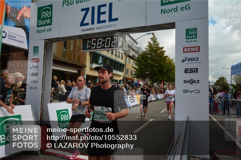 20.09.2026 - PSD Bank Halbmarathon LAZAROV Photography http://msf.ph/oto/10552833 20.09.2026 11:58:01 Ziel 1140, 1210, 1311, 1313, 1530, 1592, 1709, 2531, 2935, 3107, 3280, 3762, 3941, 4327, 4589, 4610 meine-sportfotos.de