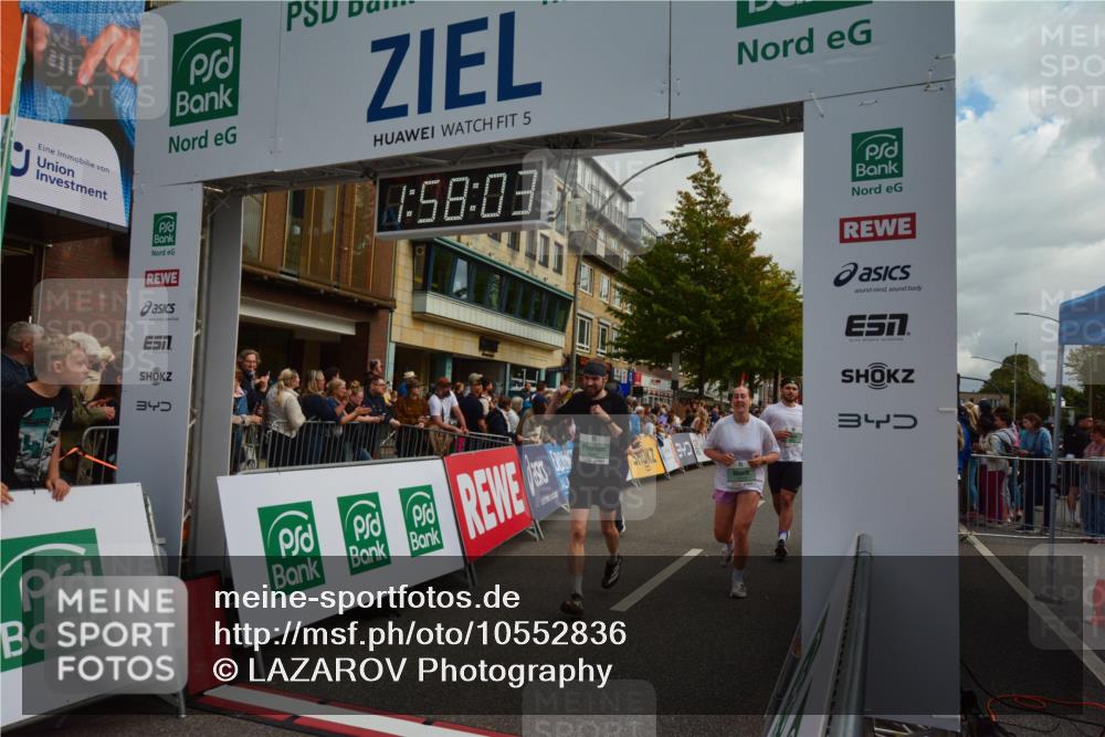 20.09.2026 - PSD Bank Halbmarathon LAZAROV Photography http://msf.ph/oto/10552836 20.09.2026 11:58:02 Ziel 1140, 1210, 1311, 1313, 1530, 1592, 1709, 2531, 2935, 3107, 3280, 3762, 3941, 4327, 4589, 4610 meine-sportfotos.de