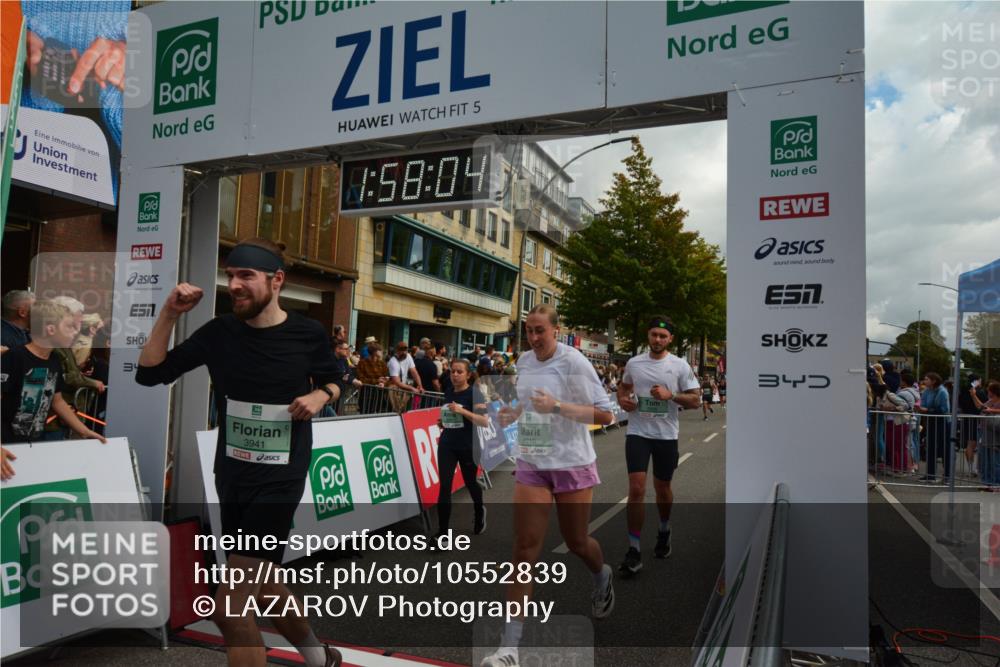 20.09.2026 - PSD Bank Halbmarathon LAZAROV Photography http://msf.ph/oto/10552839 20.09.2026 11:58:03 Ziel 1140, 1210, 1311, 1313, 1530, 1592, 1709, 2448, 2531, 2935, 3107, 3280, 3941, 4327, 4589, 4610 meine-sportfotos.de
