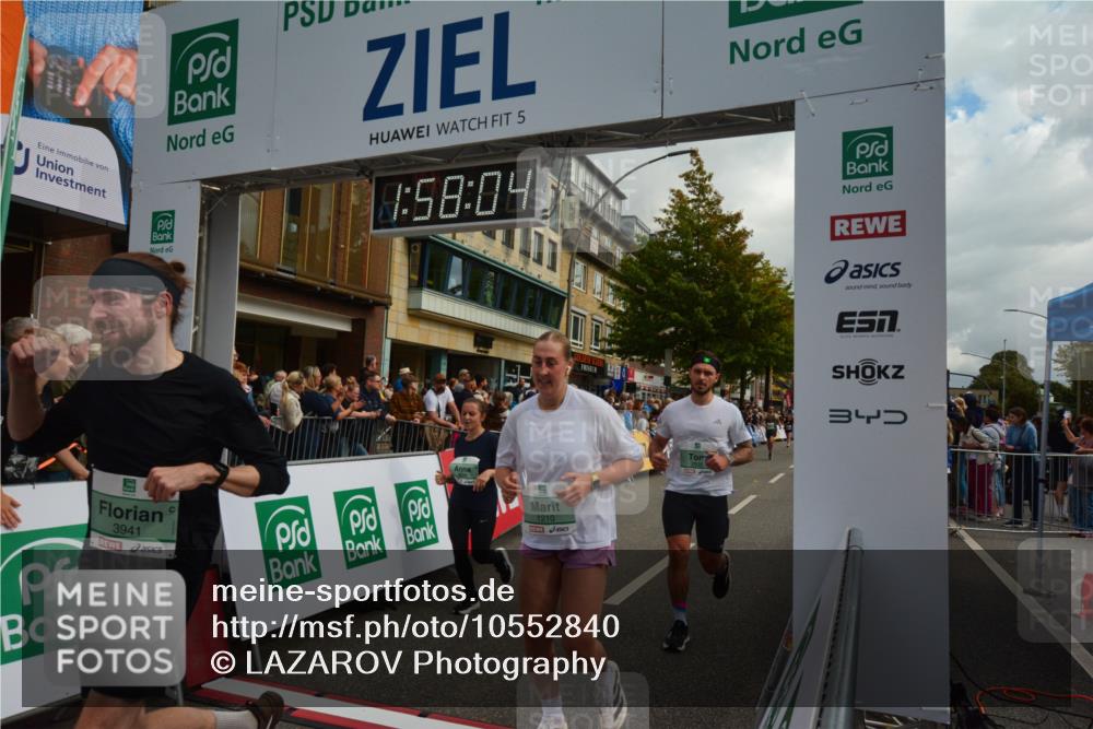 20.09.2026 - PSD Bank Halbmarathon LAZAROV Photography http://msf.ph/oto/10552840 20.09.2026 11:58:03 Ziel 1140, 1210, 1311, 1313, 1530, 1592, 1709, 2448, 2531, 2935, 3107, 3280, 3941, 4327, 4589, 4610 meine-sportfotos.de