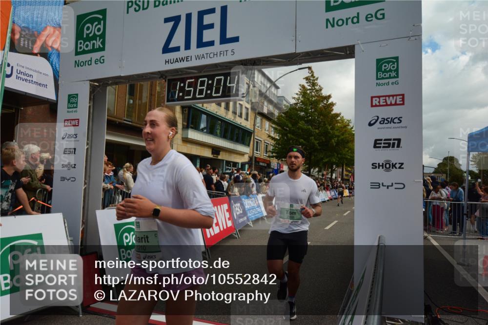 20.09.2026 - PSD Bank Halbmarathon LAZAROV Photography http://msf.ph/oto/10552842 20.09.2026 11:58:04 Ziel 1140, 1210, 1311, 1313, 1530, 1592, 1709, 2448, 2531, 2935, 3107, 3280, 3941, 4327, 4589, 4610 meine-sportfotos.de