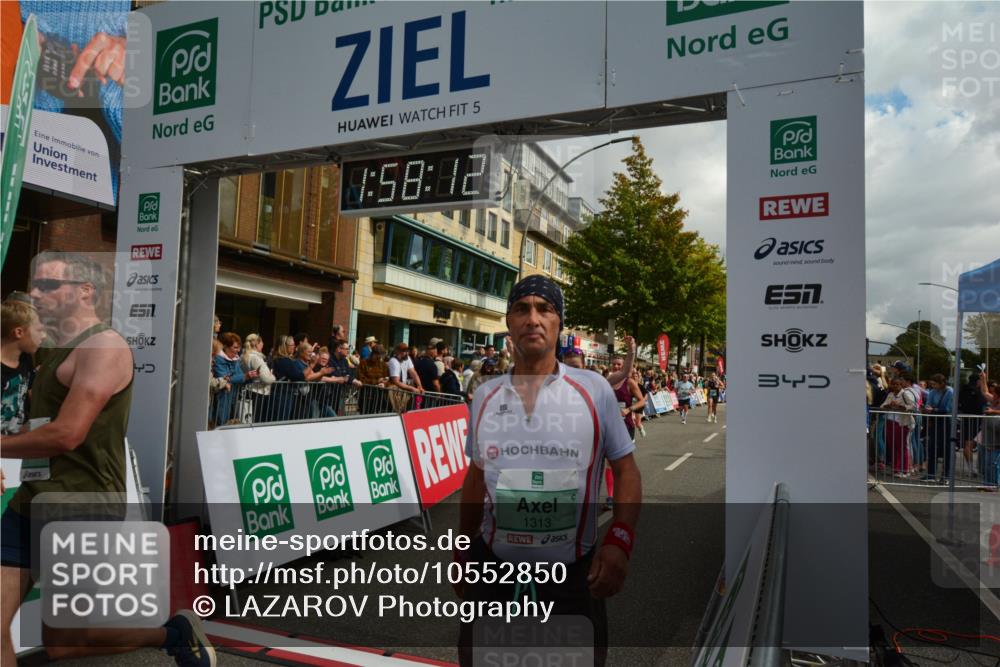 20.09.2026 - PSD Bank Halbmarathon LAZAROV Photography http://msf.ph/oto/10552850 20.09.2026 11:58:11 Ziel 1020, 1140, 1311, 1313, 1406, 1592, 2448, 2900, 2993, 4528, 4597, 4635, 4659 meine-sportfotos.de