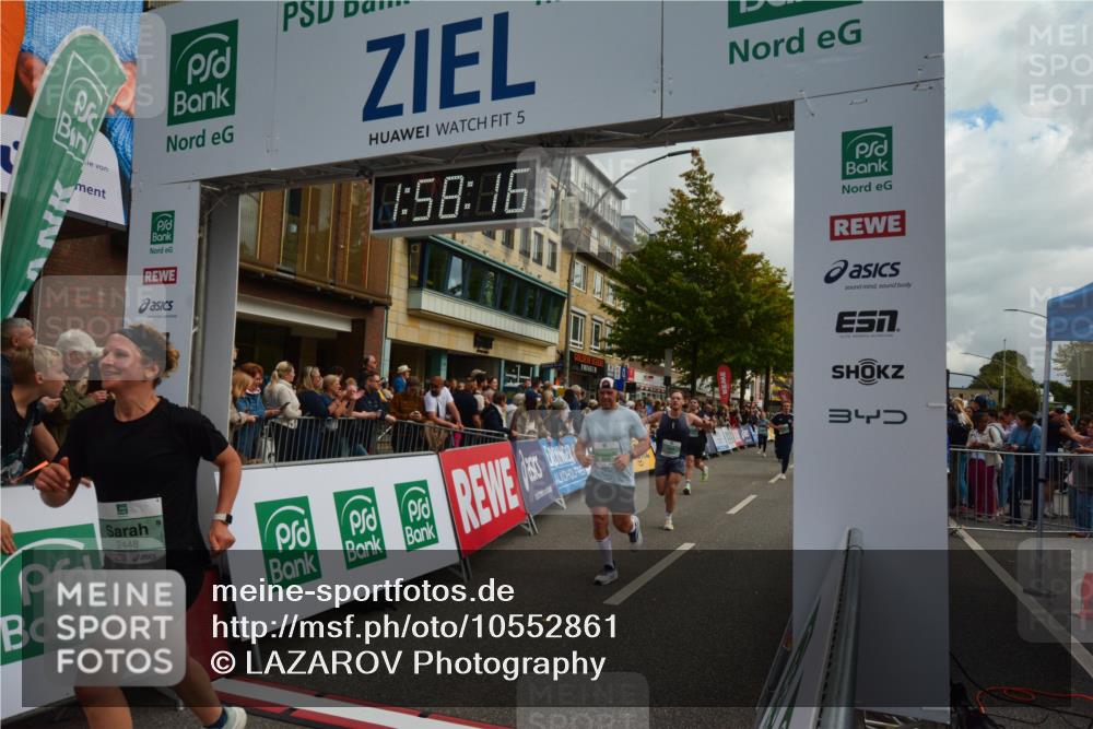 20.09.2026 - PSD Bank Halbmarathon LAZAROV Photography http://msf.ph/oto/10552861 20.09.2026 11:58:15 Ziel 1020, 1140, 1311, 1313, 1406, 1592, 2448, 2900, 2993, 4528, 4597, 4635, 4659 meine-sportfotos.de