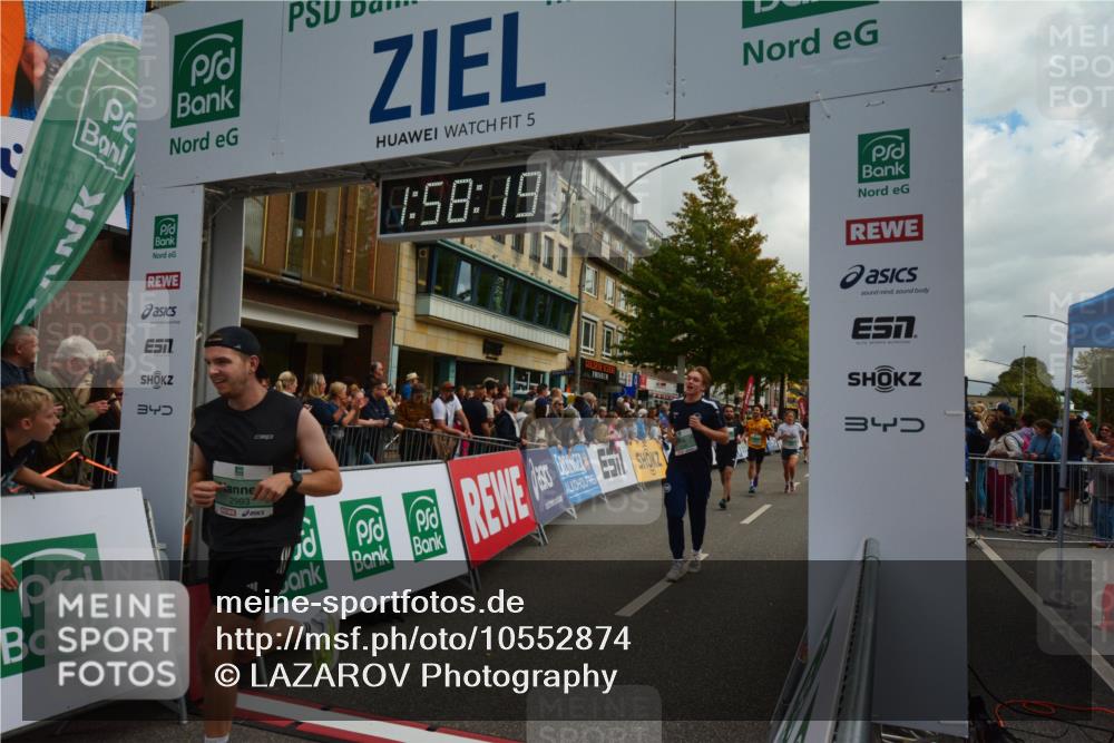 20.09.2026 - PSD Bank Halbmarathon LAZAROV Photography http://msf.ph/oto/10552874 20.09.2026 11:58:19 Ziel 1020, 1406, 2448, 2577, 2585, 2900, 2993, 4528, 4597, 4635, 4641, 4659, 4750 meine-sportfotos.de