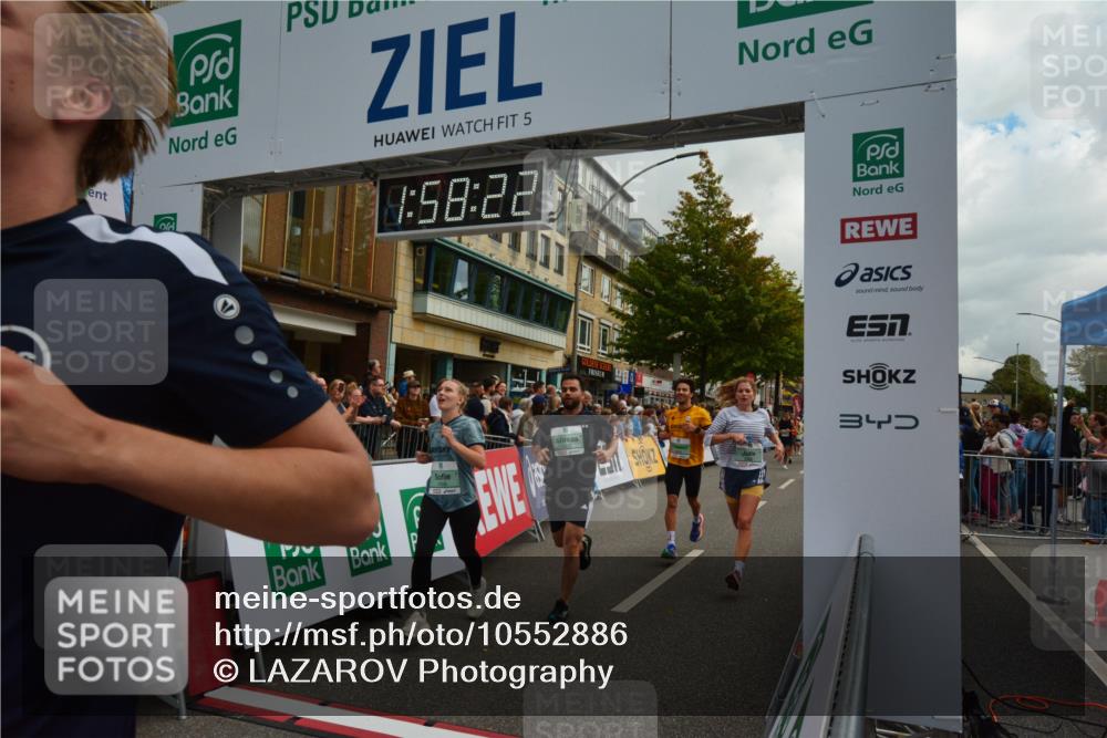 20.09.2026 - PSD Bank Halbmarathon LAZAROV Photography http://msf.ph/oto/10552886 20.09.2026 11:58:21 Ziel 1020, 1398, 1406, 2448, 2577, 2585, 2900, 2993, 3604, 4528, 4597, 4623, 4635, 4641, 4659, 4750 meine-sportfotos.de