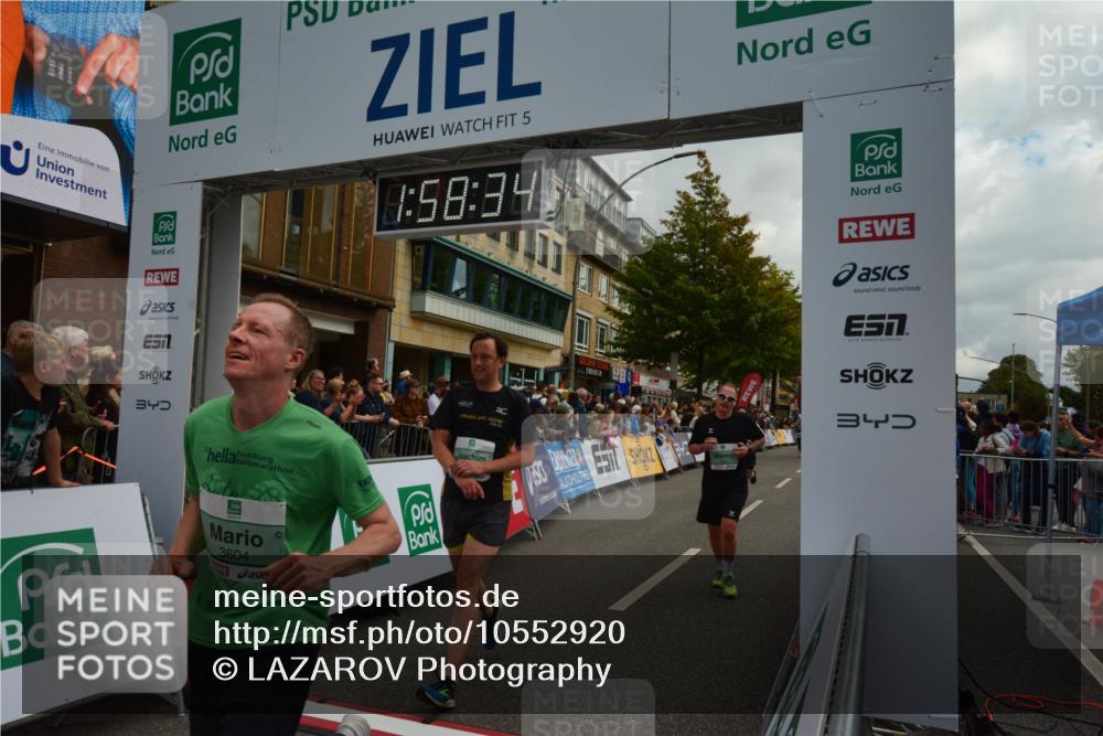 20.09.2026 - PSD Bank Halbmarathon LAZAROV Photography http://msf.ph/oto/10552920 20.09.2026 11:58:34 Ziel 1398, 1621, 1795, 1956, 2577, 2585, 2612, 3183, 3490, 3604, 3801, 4013, 4623, 4641, 4750 meine-sportfotos.de