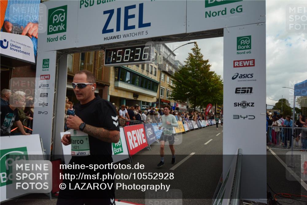 20.09.2026 - PSD Bank Halbmarathon LAZAROV Photography http://msf.ph/oto/10552928 20.09.2026 11:58:36 Ziel 1398, 1621, 1741, 1795, 1956, 2612, 3183, 3490, 3604, 3801, 4013, 4623, 4641 meine-sportfotos.de