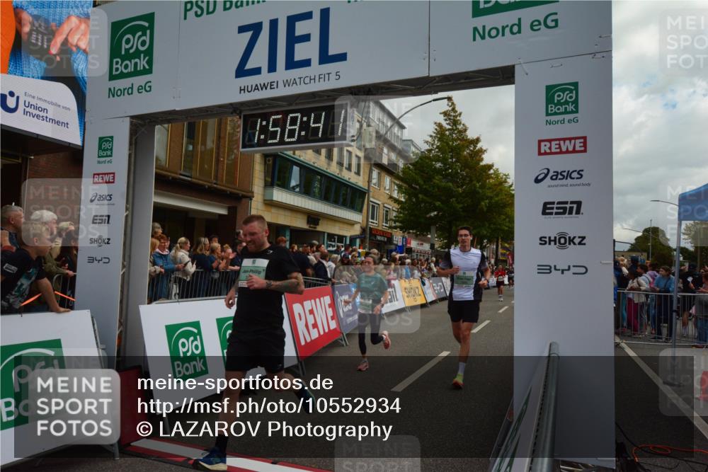 20.09.2026 - PSD Bank Halbmarathon LAZAROV Photography http://msf.ph/oto/10552934 20.09.2026 11:58:41 Ziel 1304, 1621, 1741, 1795, 1936, 1956, 2290, 3183, 3447, 3490, 3598, 3801, 4013, 4570, 4572 meine-sportfotos.de