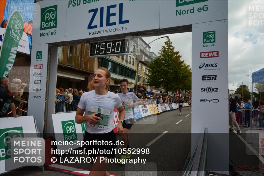 20.09.2026 - PSD Bank Halbmarathon LAZAROV Photography http://msf.ph/oto/10552998 20.09.2026 11:59:00 Ziel 1035, 1197, 1251, 1519, 1778, 2050, 2185, 3112, 3150, 3194, 3467, 3718, 3810, 3940, 4029, 4223, 4286, 4355, 4694, 4738 meine-sportfotos.de