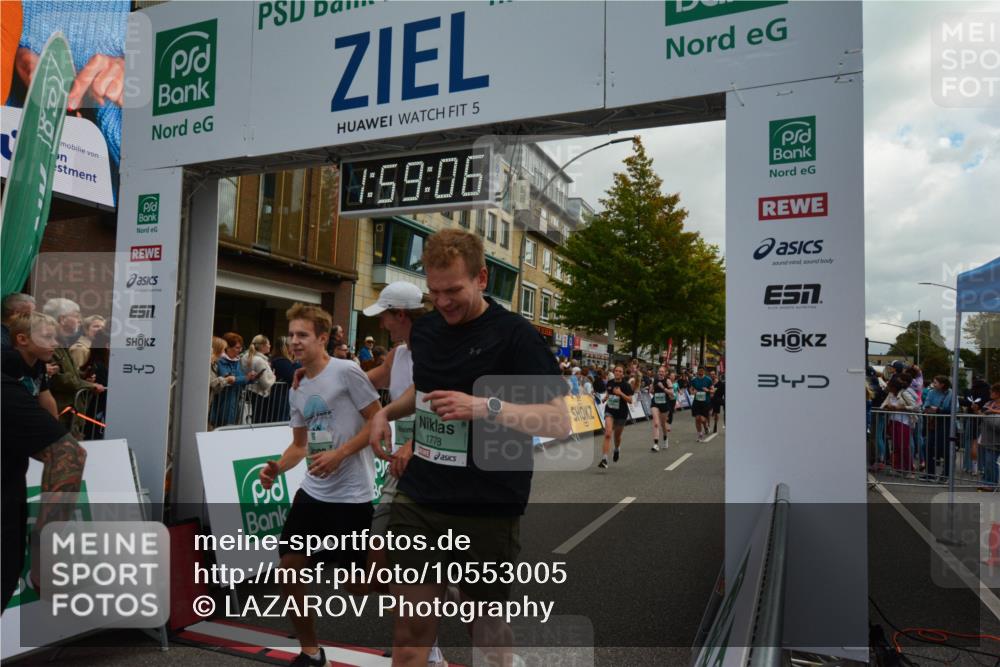 20.09.2026 - PSD Bank Halbmarathon LAZAROV Photography http://msf.ph/oto/10553005 20.09.2026 11:59:05 Ziel 1197, 1519, 1749, 1778, 2050, 2185, 3112, 3150, 3194, 3467, 3940, 4029, 4223, 4286, 4591, 4694, 4738 meine-sportfotos.de