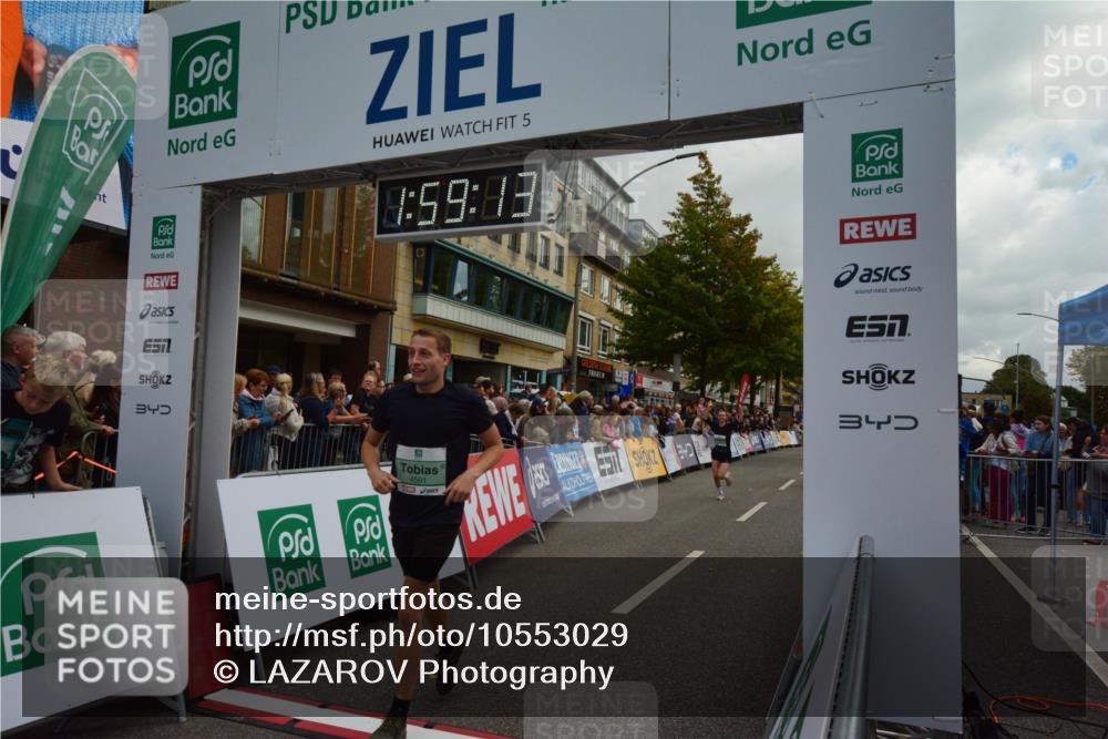 20.09.2026 - PSD Bank Halbmarathon LAZAROV Photography http://msf.ph/oto/10553029 20.09.2026 11:59:13 Ziel 1091, 1197, 1519, 1749, 2050, 2370, 3112, 3150, 3194, 4223, 4286, 4428, 4591 meine-sportfotos.de