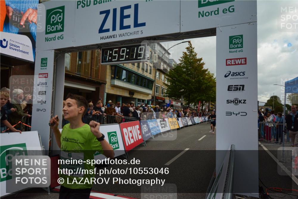 20.09.2026 - PSD Bank Halbmarathon LAZAROV Photography http://msf.ph/oto/10553046 20.09.2026 11:59:18 Ziel 1091, 1095, 1749, 2370, 3668, 4428, 4591 meine-sportfotos.de