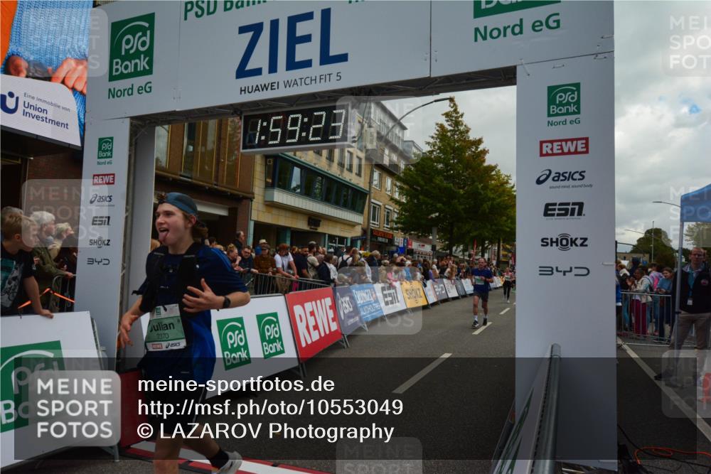 20.09.2026 - PSD Bank Halbmarathon LAZAROV Photography http://msf.ph/oto/10553049 20.09.2026 11:59:22 Ziel 1091, 1093, 1095, 1098, 1749, 2370, 2736, 3668, 4428 meine-sportfotos.de