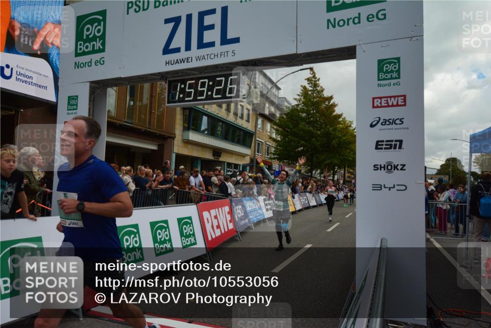 20.09.2026 - PSD Bank Halbmarathon LAZAROV Photography http://msf.ph/oto/10553056 20.09.2026 11:59:25 Ziel 1091, 1093, 1095, 1098, 2085, 2370, 2736, 3066, 3390, 3668, 3771, 3772 meine-sportfotos.de