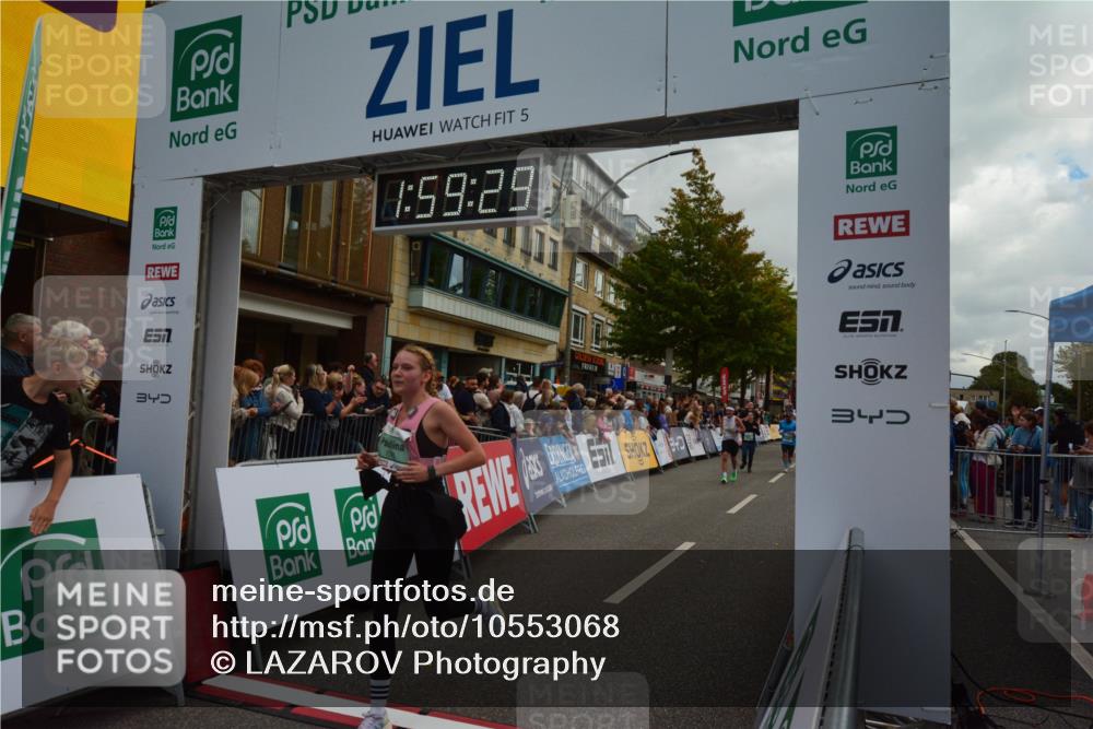 20.09.2026 - PSD Bank Halbmarathon LAZAROV Photography http://msf.ph/oto/10553068 20.09.2026 11:59:28 Ziel 1091, 1093, 1095, 1098, 1279, 2085, 2208, 2370, 2439, 2736, 3066, 3390, 3668, 3771, 3772 meine-sportfotos.de
